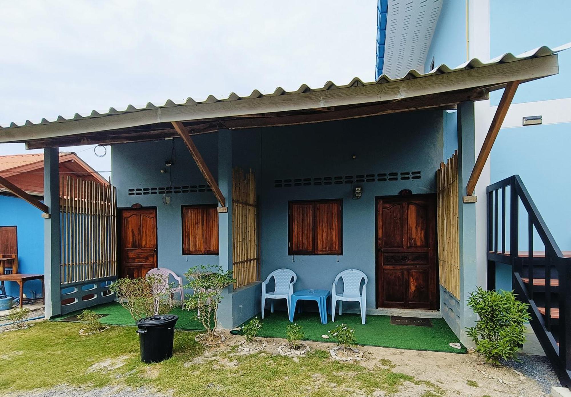 Hotel Baan Phuwamin Ko Lanta Zimmer foto